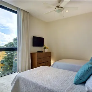 https://anah-suites-by-las-flores-avenida-20-entre-calle-14-16.allrivieramayahotels.com